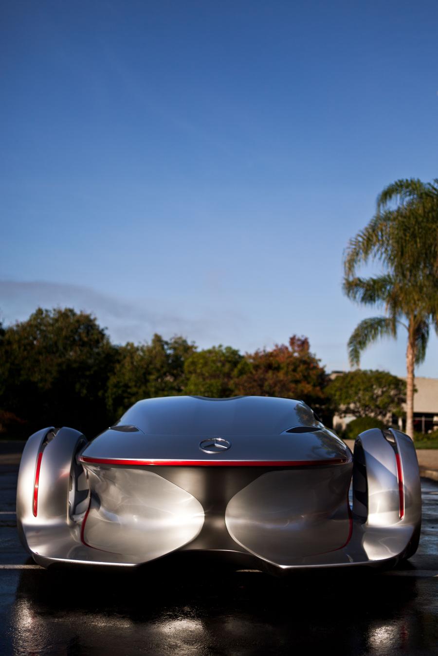  Mercedes-Benz Silver Arrow Concept 2011 года  (фото 6 из 12)